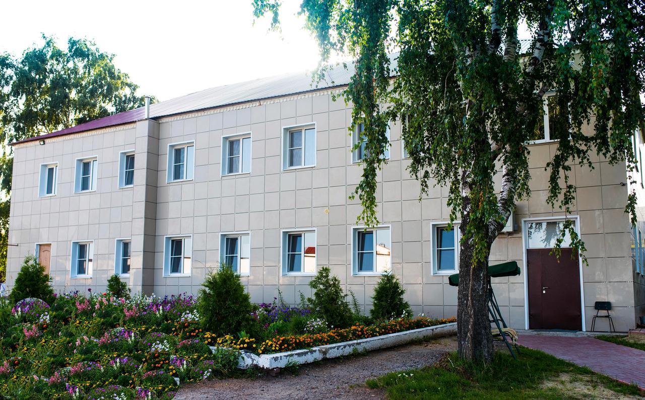 Mini-Hotel Kuznechik Dmitriyev-Lgovskiy 外观 照片